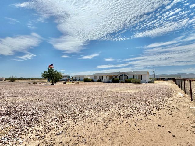 23851 W TETHER Trail, Wittmann, AZ 85361