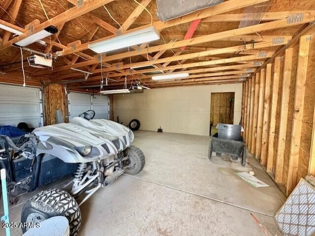 23851 W TETHER Trail, Wittmann, AZ 85361