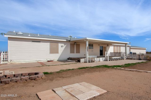 23851 W TETHER Trail, Wittmann, AZ 85361