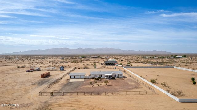 23851 W TETHER Trail, Wittmann, AZ 85361