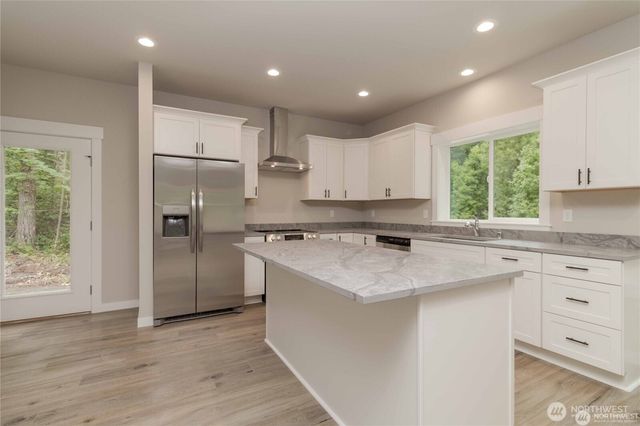 21649 Clear Lake Boulevard SE, Yelm, WA 98597