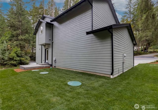 21649 Clear Lake Boulevard SE, Yelm, WA 98597
