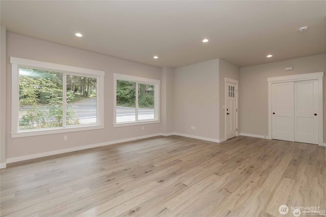 21649 Clear Lake Boulevard SE, Yelm, WA 98597