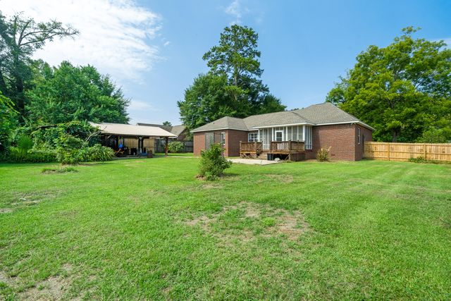 200 Poplar St., Sumrall, MS 39482