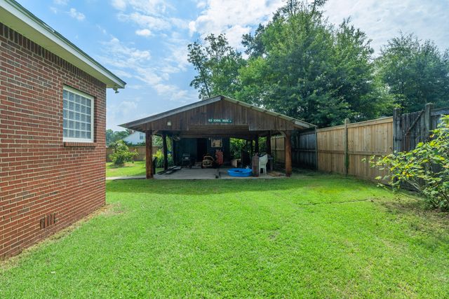 200 Poplar St., Sumrall, MS 39482