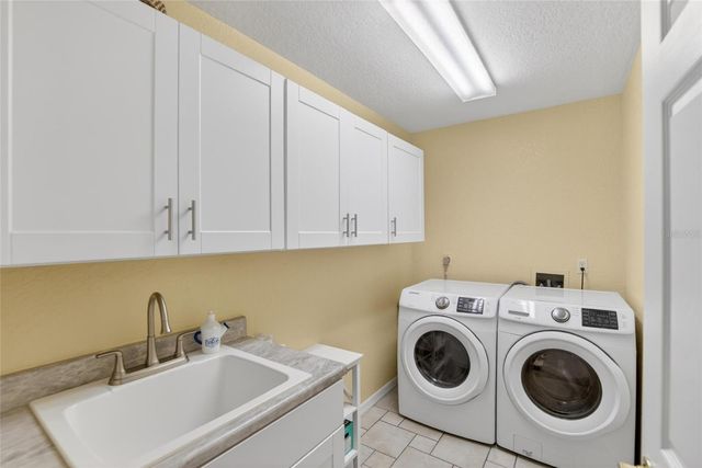 2804 CLUBHOUSE DRIVE, Plant City, FL 33566