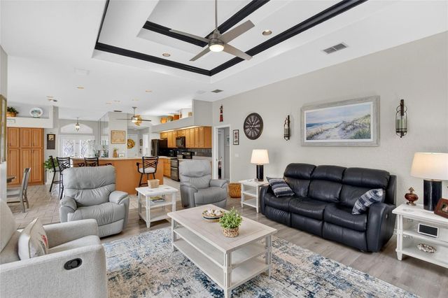 2804 CLUBHOUSE DRIVE, Plant City, FL 33566