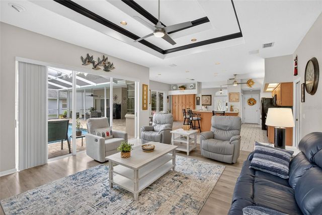 2804 CLUBHOUSE DRIVE, Plant City, FL 33566