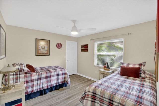 2804 CLUBHOUSE DRIVE, Plant City, FL 33566