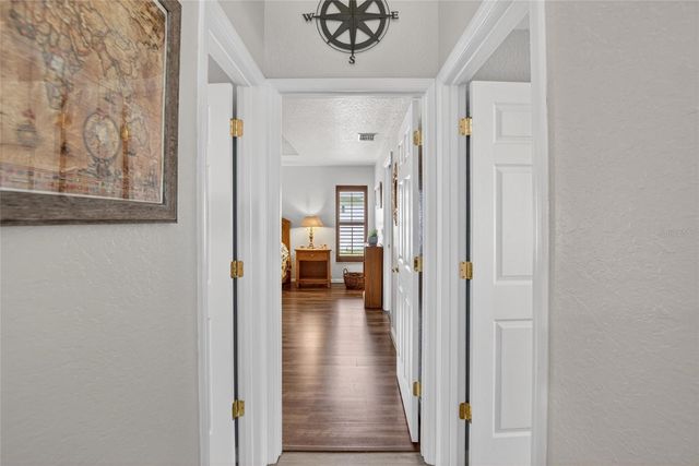 2804 CLUBHOUSE DRIVE, Plant City, FL 33566