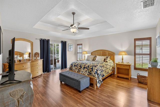 2804 CLUBHOUSE DRIVE, Plant City, FL 33566