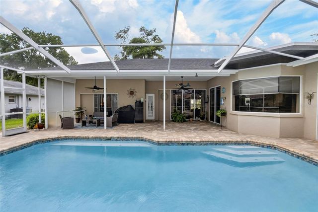 2804 CLUBHOUSE DRIVE, Plant City, FL 33566