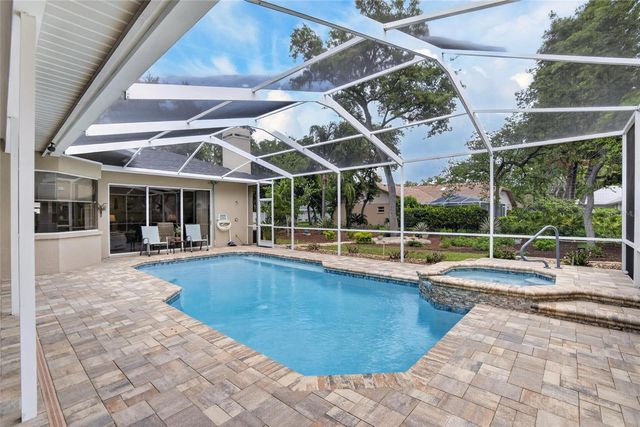 2804 CLUBHOUSE DRIVE, Plant City, FL 33566