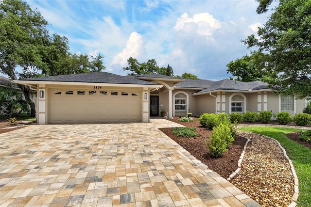 2804 CLUBHOUSE DRIVE, Plant City, FL 33566