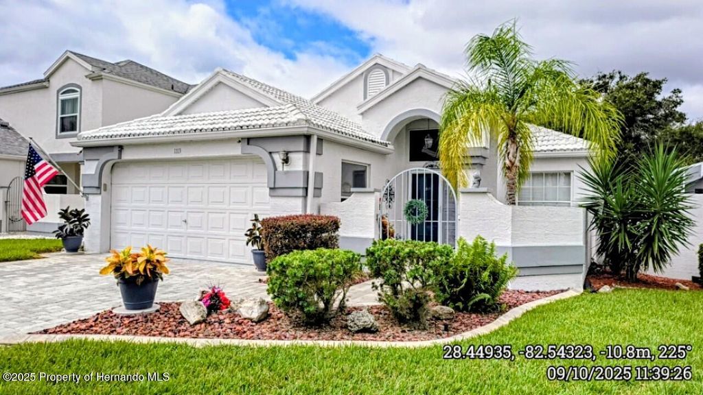 1113 El Portico Lane, Spring Hill, FL 34608