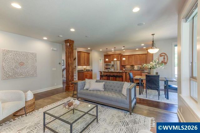 2401 Egret Av SE, Salem, OR 97302