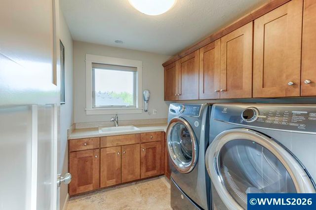 2401 Egret Av SE, Salem, OR 97302