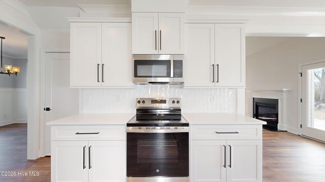 3267 School View Drive, Farmville, NC 27828