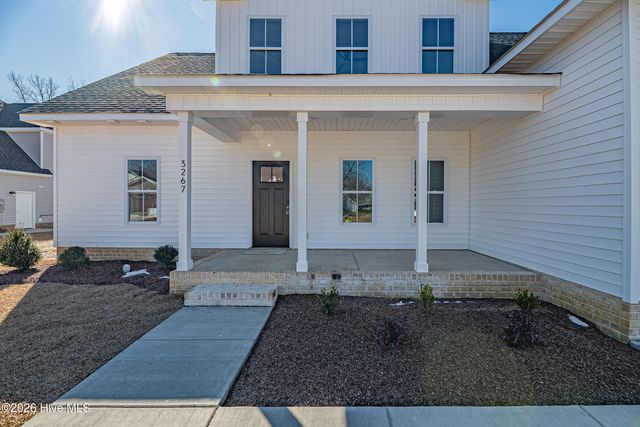 3267 School View Drive, Farmville, NC 27828