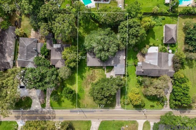 5716 College Dr, Baton Rouge, LA 70806