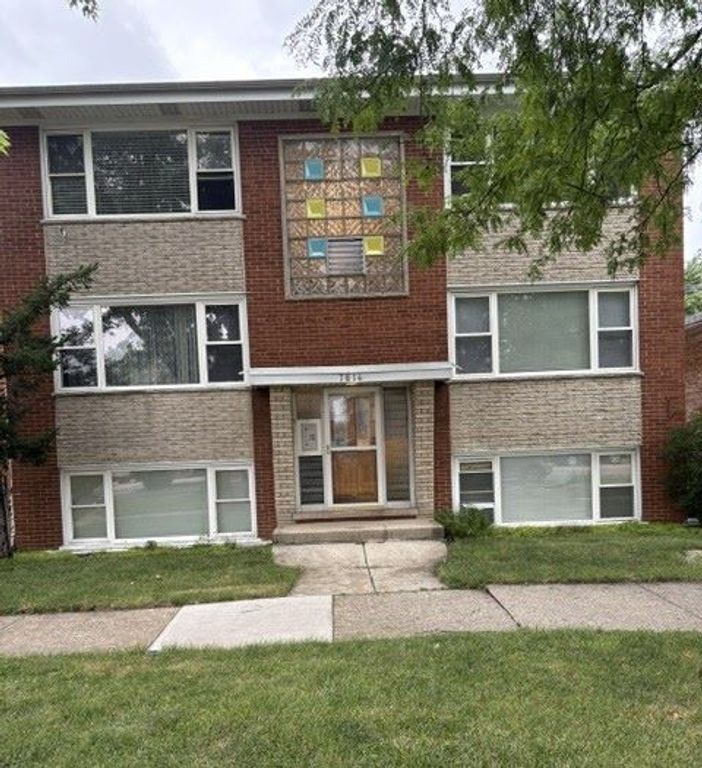 7814 W Belmont Avenue GW, Chicago, IL 60634