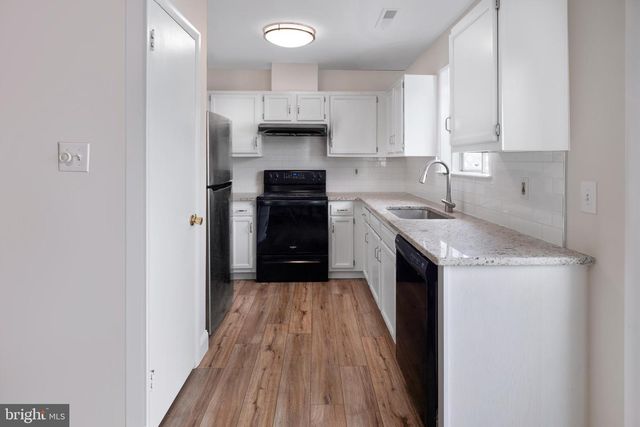 191 JONATHAN DAYTON, Princeton, NJ 08540