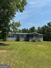 502 Kings Road SE, Milledgeville, GA 31061