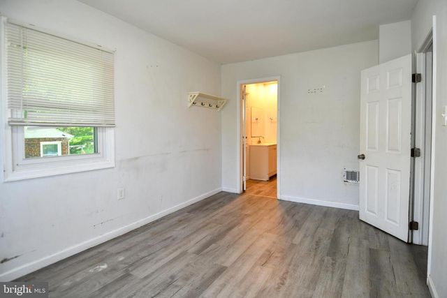 712 1ST ST, Rockville, MD 20851