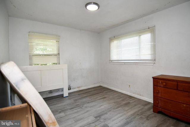 712 1ST ST, Rockville, MD 20851
