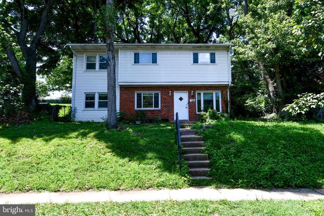 712 1ST ST, Rockville, MD 20851