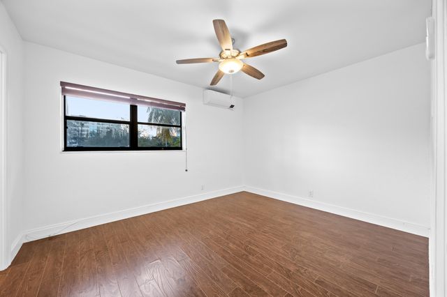 413 SE 16th Street 4, Fort Lauderdale, FL 33316
