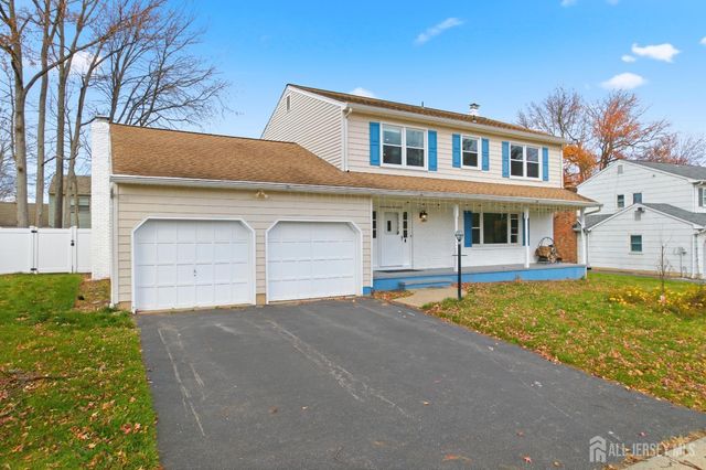 7 Oberlin Court, Edison, NJ 08820