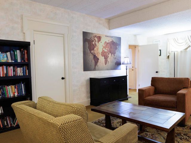 208 W Erie Street, Albion, MI 49224