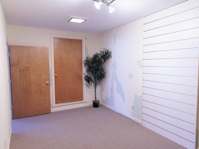 208 W Erie Street, Albion, MI 49224