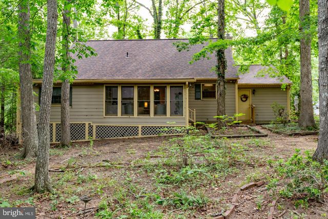 102 EAGLE CT, Locust Grove, VA 22508