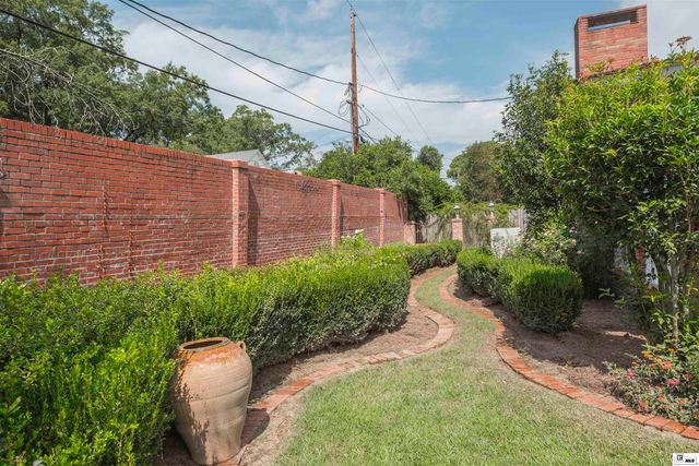 2203 PARGOUD BOULEVARD, Monroe, LA 71201