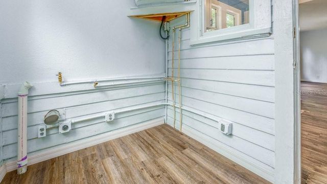 912 E CAROLINA AVE, Deland, FL 32724