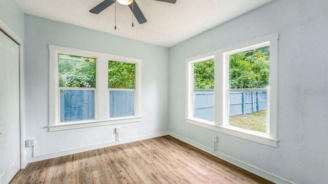 912 E CAROLINA AVE, Deland, FL 32724