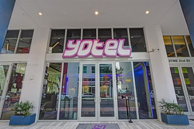 227 NE 2nd St 1610, Miami, FL 33132