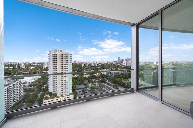 175 SE 25th RD 1904, Miami, FL 33129