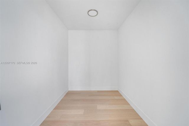 175 SE 25th RD 1904, Miami, FL 33129