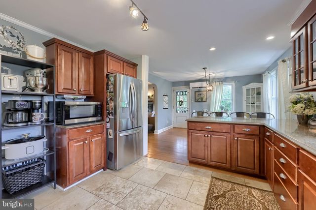 1073 SOUTHERN RD, York, PA 17403