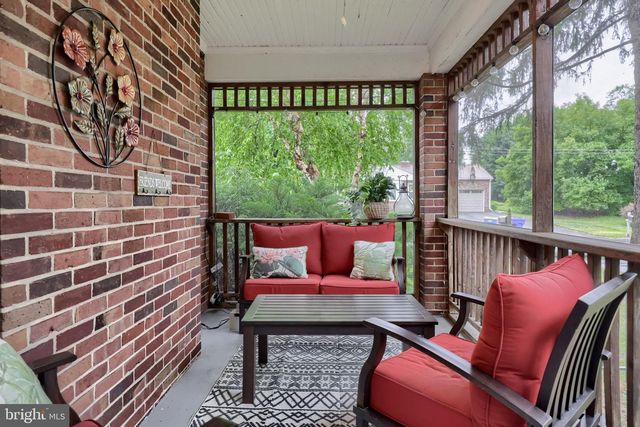 1073 SOUTHERN RD, York, PA 17403
