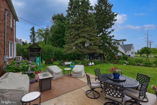 1073 SOUTHERN RD, York, PA 17403