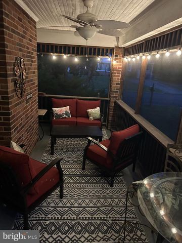 1073 SOUTHERN RD, York, PA 17403