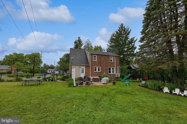1073 SOUTHERN RD, York, PA 17403