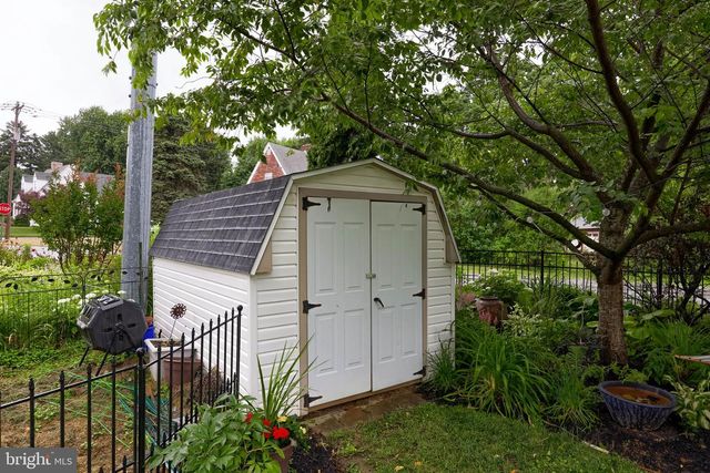 1073 SOUTHERN RD, York, PA 17403