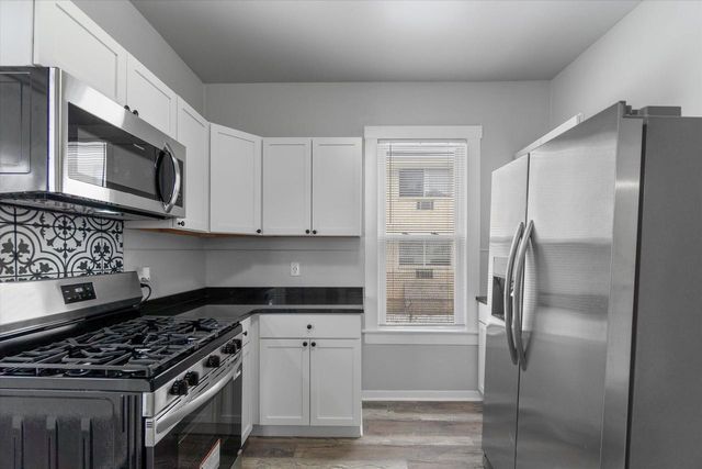 7924 W Becher STREET, West Allis, WI 53219