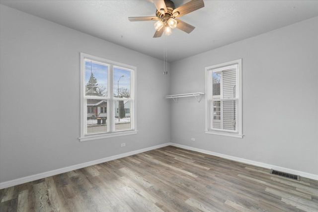 7924 W Becher STREET, West Allis, WI 53219