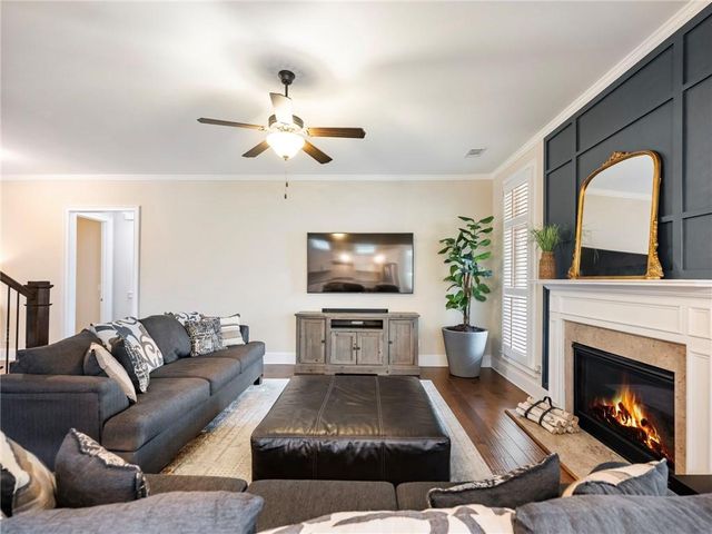 2455 Red Wine Oak Drive, Braselton, GA 30517